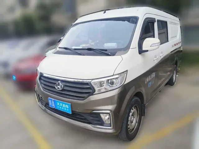 Фотография автомобиля — Changan Kuayue Kuayuexing V5