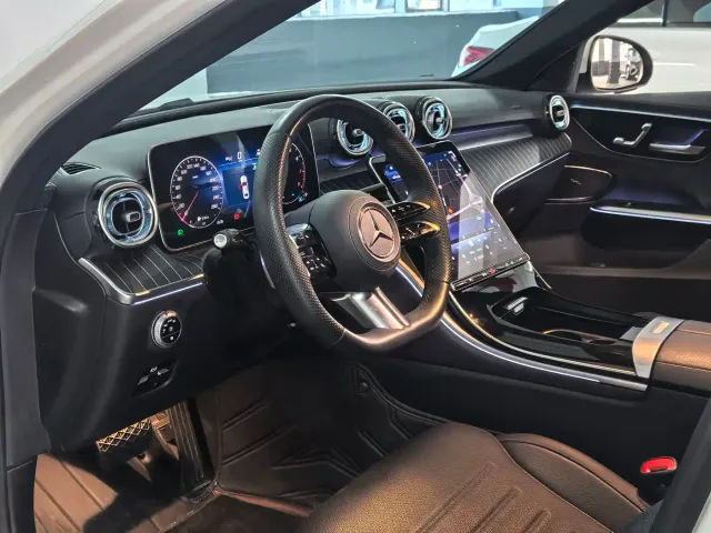 Mercedes-Benz C-Class — Фото автомобиля 12