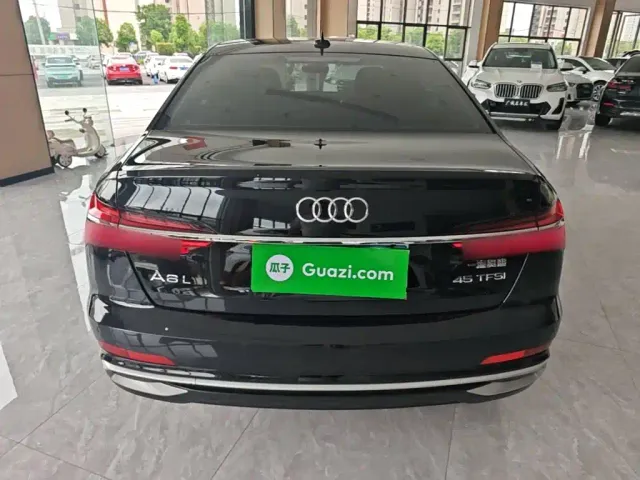 Audi A6L — Фото автомобиля 5