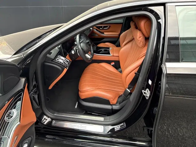 Mercedes-Benz S-Class — Фото автомобиля 8