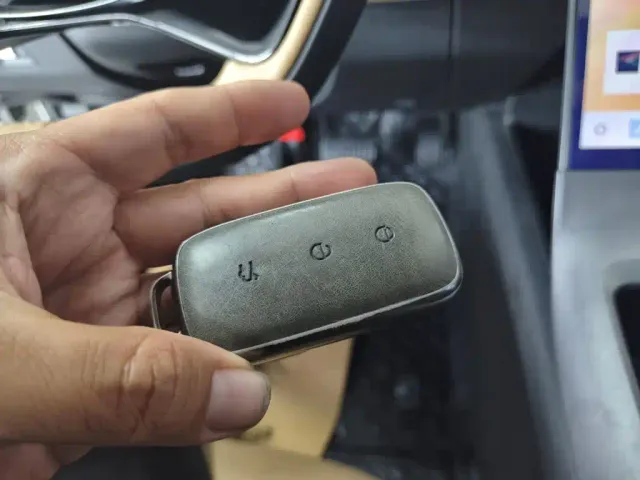 Geely Galaxy L6 — Фото автомобиля 8
