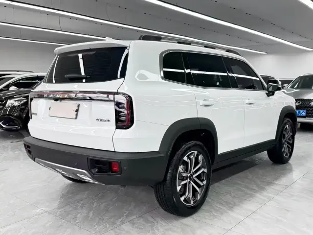 Haval Big Dog — Фото автомобиля 6