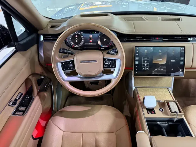 Land Rover Range Rover — Фото автомобиля 11