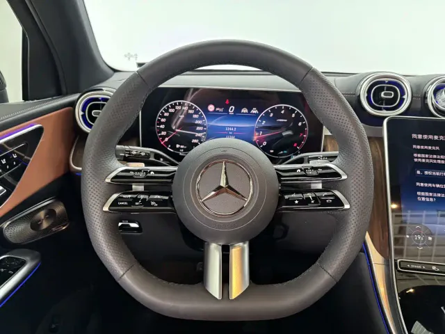 Mercedes-Benz GLC-Class — Фото автомобиля 17
