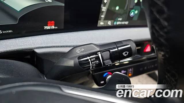 Kia EV6 — Фото автомобиля 23