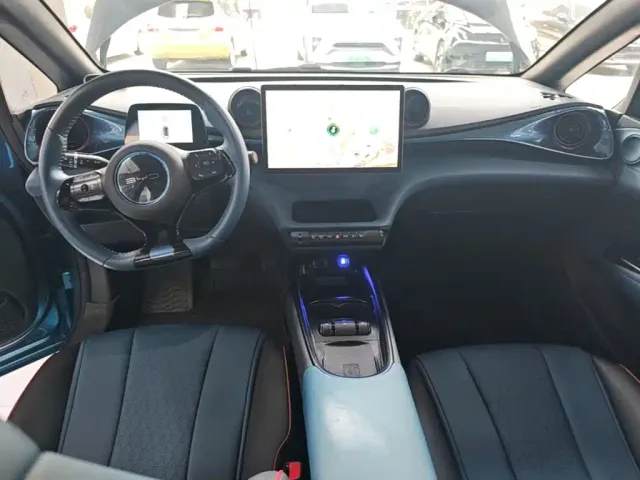 BYD Dolphin — Фото автомобиля 9