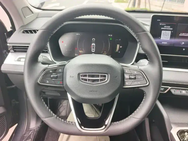 Geely Xingrui — Фото автомобиля 15