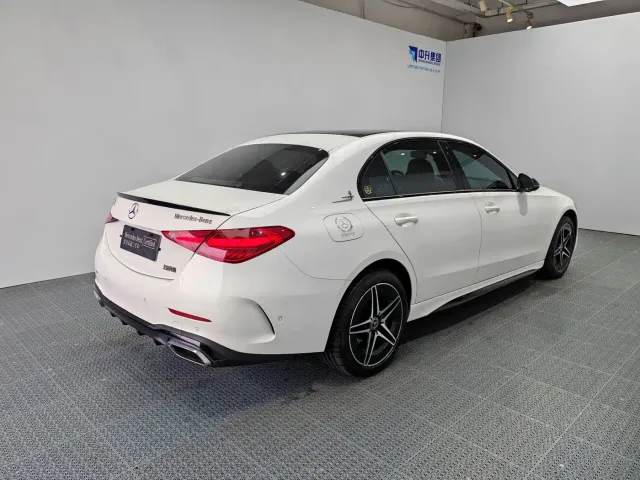 Mercedes-Benz C-Class — Фото автомобиля 6