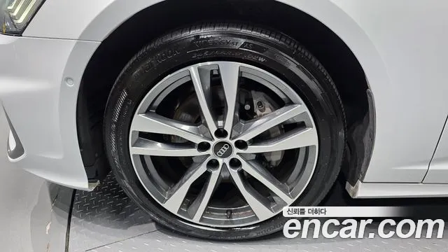 Audi A6 45 TFSI Premium — Фото автомобиля 5
