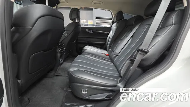 Genesis GV80 — Фото автомобиля 18