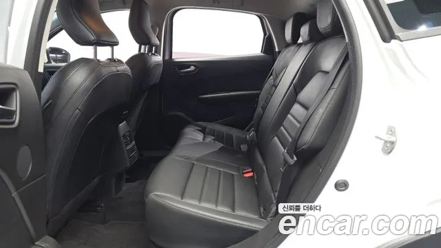 Renault-KoreaSamsung XM3 — Фото автомобиля 12