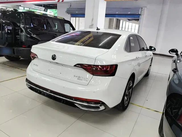 Volkswagen Sagitar — Фото автомобиля 6