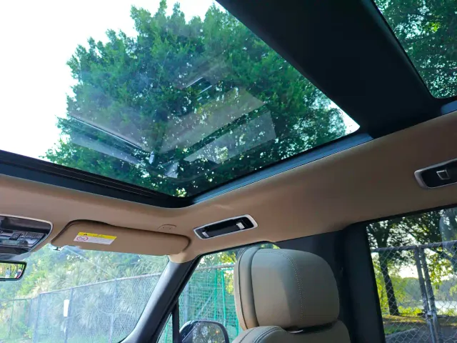 Land Rover Range Rover — Фото автомобиля 28