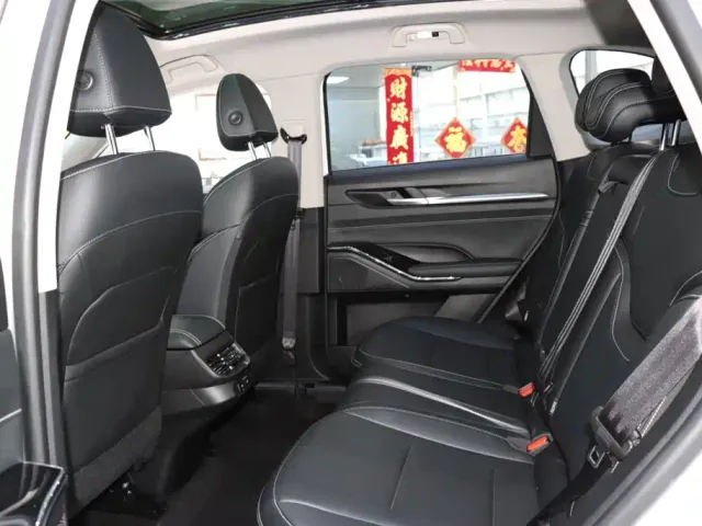 Haval H6 — Фото автомобиля 10