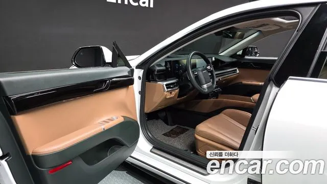 Hyundai Grandeur GN7 — Фото автомобиля 10