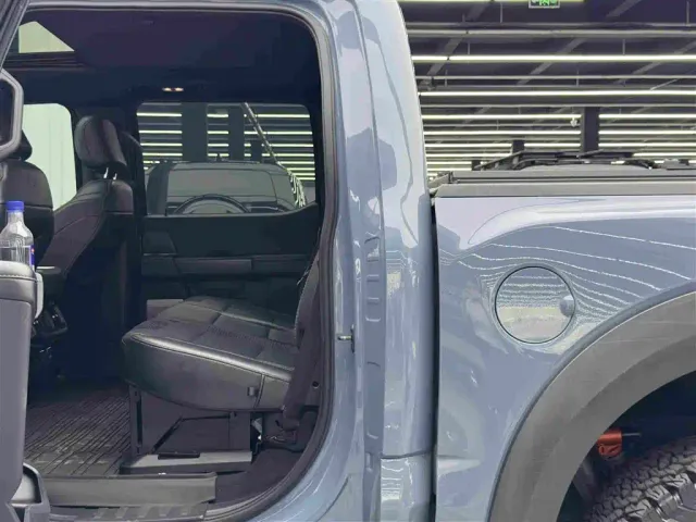 Ford F-150 Raptor — Фото автомобиля 9