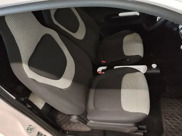 Wuling Hongguang Mini EV — Фото автомобиля 24