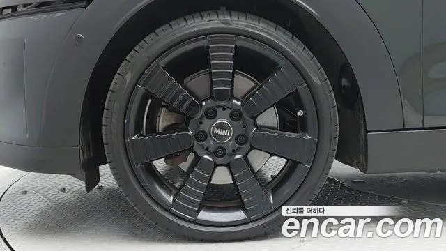 MINI Cooper — Фото автомобиля 6