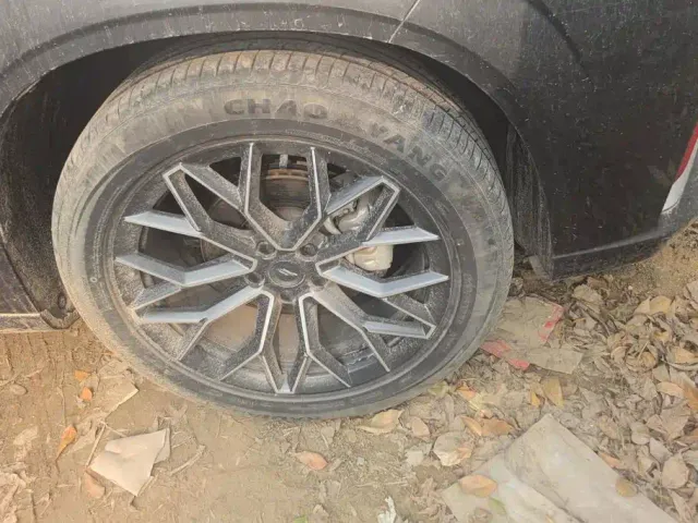 Changan Z6 — Фото автомобиля 6