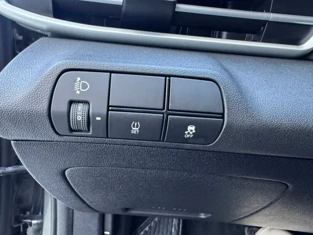 Hyundai Elantra — Фото автомобиля 13