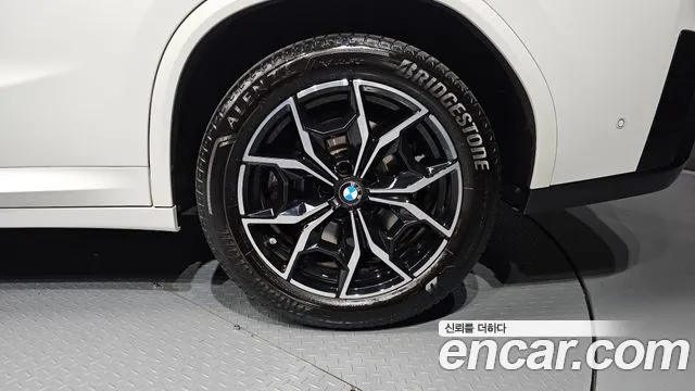 BMW X4 — Фото автомобиля 5