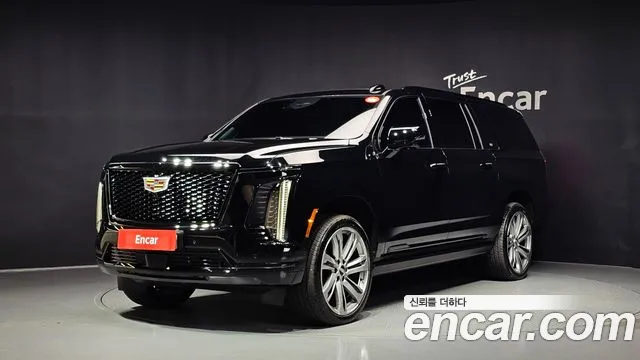 Фотография автомобиля — Cadillac Escalade