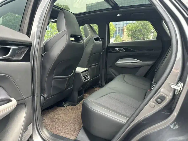 Changan Z6 — Фото автомобиля 6