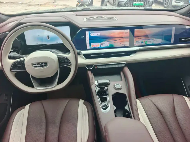 Geely Xingyue L — Фото автомобиля 11