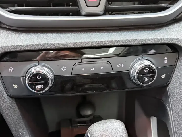 Chevrolet Orlando — Фото автомобиля 15