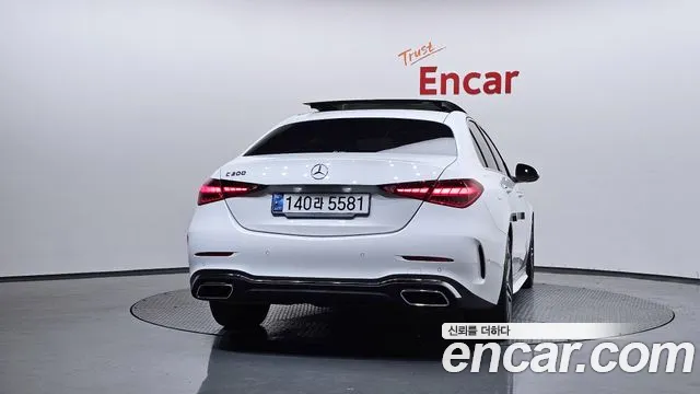 Mercedes-Benz C-Class — Фото автомобиля 4