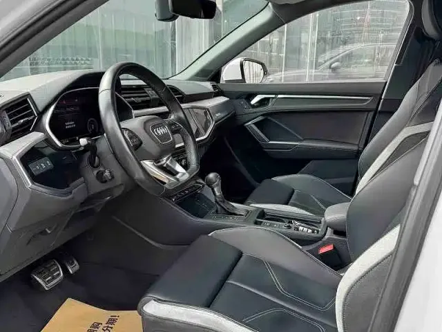Audi Q3 — Фото автомобиля 7
