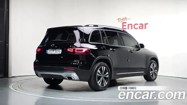 Mercedes-Benz GLB-Class X247 — Фото автомобиля 2