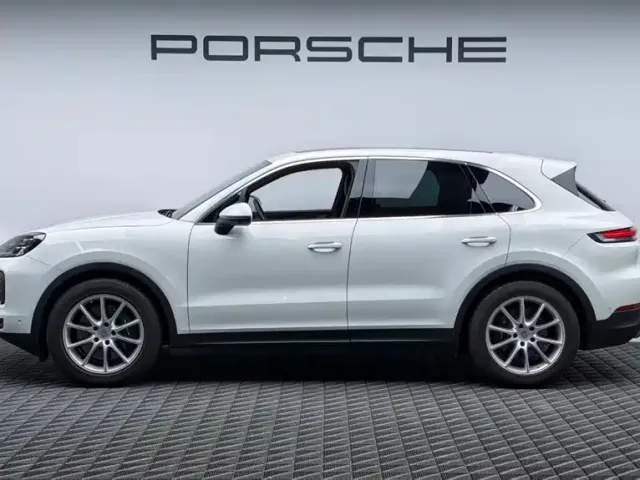 Porsche Cayenne — Фото автомобиля 5