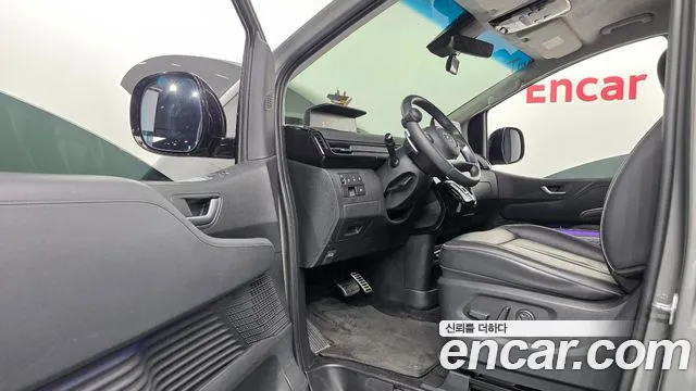 Hyundai Staria — Фото автомобиля 15