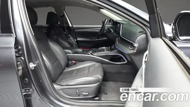 Hyundai Grandeur New — Фото автомобиля 11