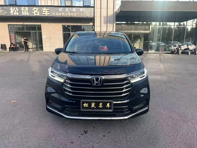 Фотография автомобиля — Honda Odyssey