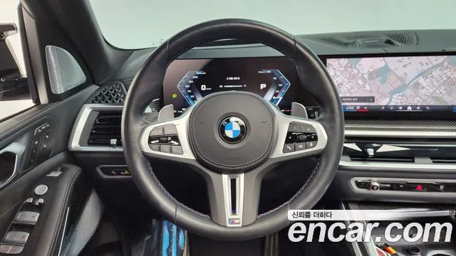 BMW X7 M60i xDrive M Sport 6 мест — Фото автомобиля 12