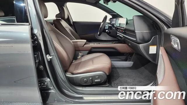 Hyundai Ioniq 6 — Фото автомобиля 16
