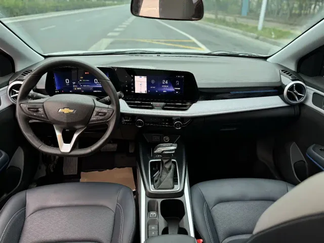 Chevrolet Monza — Фото автомобиля 5