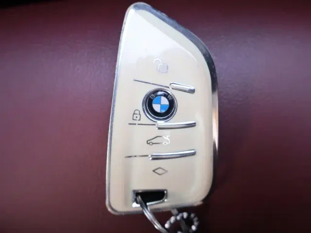 BMW 3 Series — Фото автомобиля 25