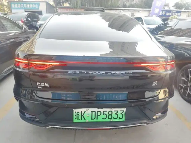 BYD Han — Фото автомобиля 5