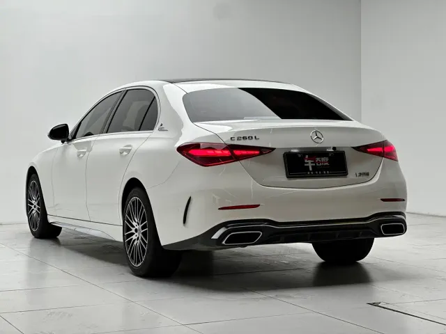 Mercedes-Benz C-Class — Фото автомобиля 6