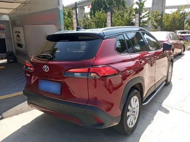 Toyota Corolla Cross — Фото автомобиля 6