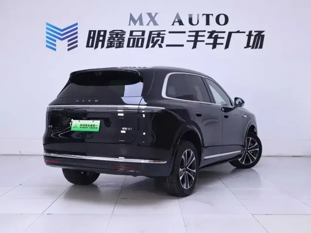 Aito M7 — Фото автомобиля 7