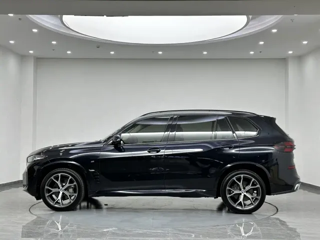 BMW X5 — Фото автомобиля 3