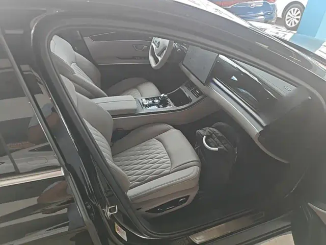 BYD Han — Фото автомобиля 24