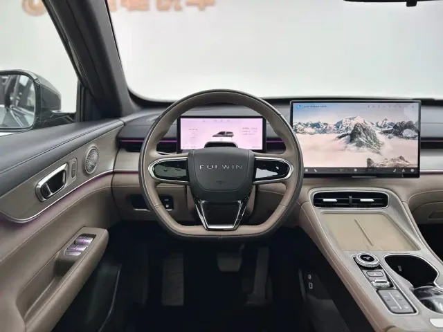 Chery Fengyun Fengyun T8 2025 1.5T 130km Premium Edition 5-Seater — Фото автомобиля 5