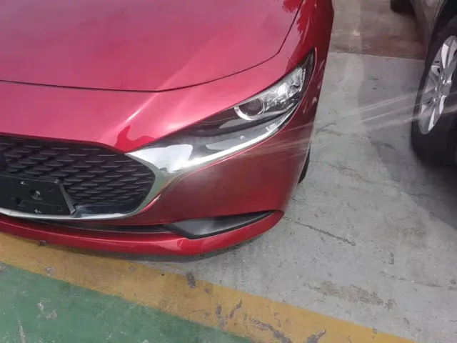 Mazda Axela — Фото автомобиля 17