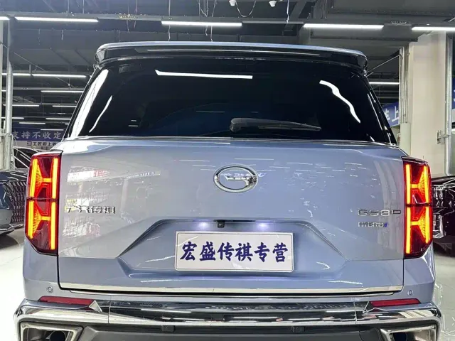 GAC Trumpchi GS8 — Фото автомобиля 8