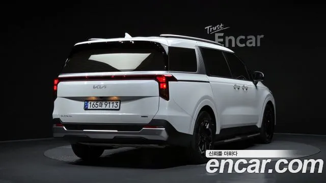 Kia Carnival 4th Gen — Фото автомобиля 2